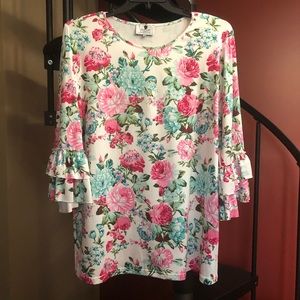 Dainty Jewells layering shirt